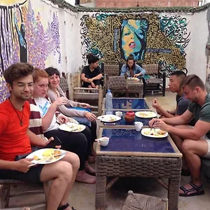 אכסניה Backpackers Grapevine